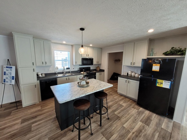 The McKinley | 3 bedroom, 2 bathroom, 1620 sqft home. Built by Cavco - Nappanee in Nappanee, IN.