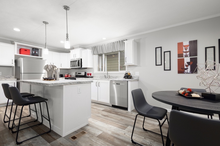 Elite 28523C | 3 bedroom, 2 bathroom, 1387 sqft home. Built by Cavco - Clarion in Shippenville, PA.