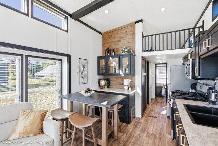 Grandview 11361N | 1 bedroom, 1 bathroom, 399 sqft park model. Built by Cavco - Nappanee in Nappanee, IN.