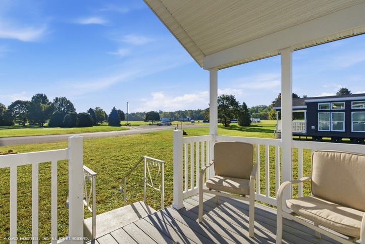 Grandview 11361N | 1 bedroom, 1 bathroom, 399 sqft park model. Built by Cavco - Nappanee in Nappanee, IN.