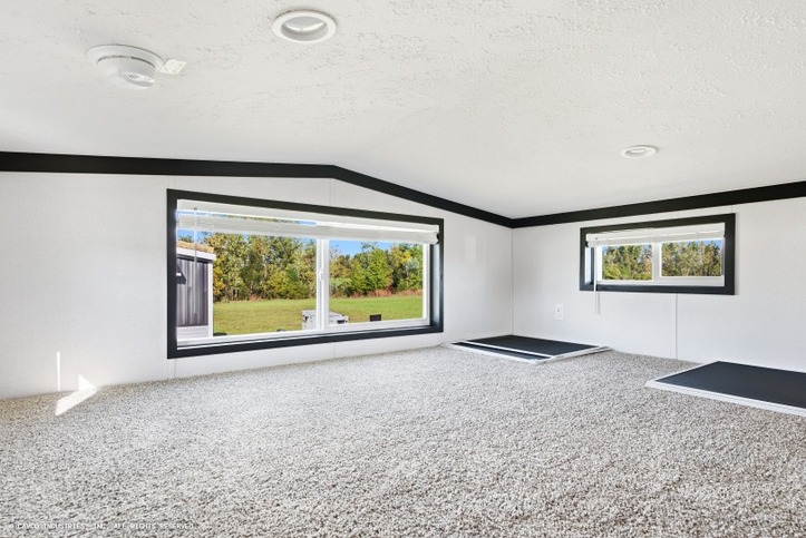 Grandview 11361N | 1 bedroom, 1 bathroom, 399 sqft park model. Built by Cavco - Nappanee in Nappanee, IN.