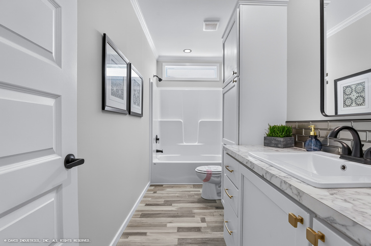Alexa 28522A | 2 bedroom, 2 bathroom, 1394 sqft home. A Reserve home by Cavco - Plant City in Plant City, FL.