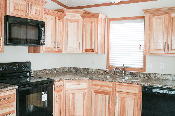 The Lakeside 16602AM | 2 bedroom, 1 bathroom, 920 sqft home | Built by Cavco - Montevideo in Montevideo, MN.