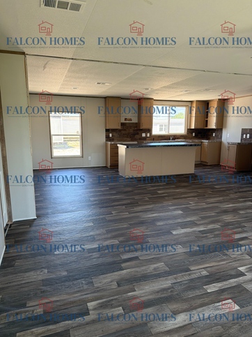 Fleetwood #42 Common Area (Dining and Living)