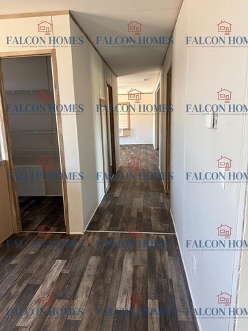 Fleetwood #42 Hallway to Rooms and 2nd Living room