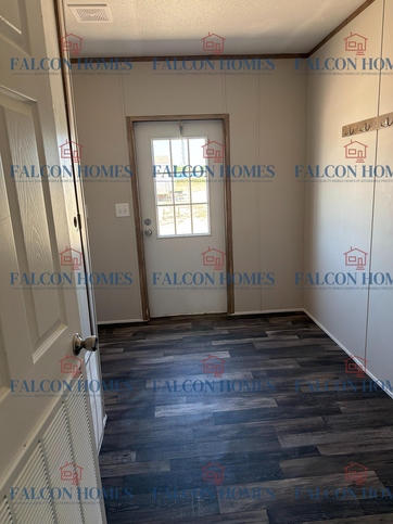 Fleetwood #42 Backdoor and Laundry