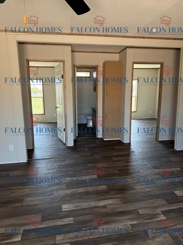 Fleetwood #42 2 bedrooms and shared restroom