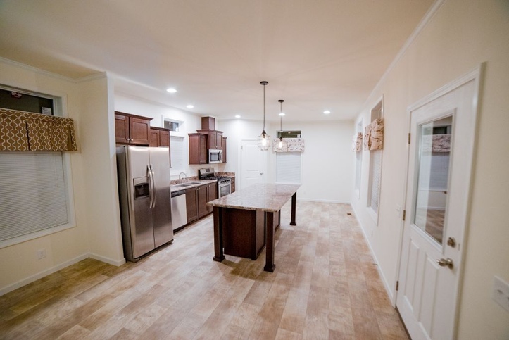 Westlake Single 16763E | 3 bedroom, 2 bathroom, 1140 sqft home | Built by Cavco - Dorchester in Dorchester, WI.