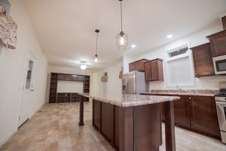 Westlake Single 16763E | 3 bedroom, 2 bathroom, 1140 sqft home | Built by Cavco - Dorchester in Dorchester, WI.