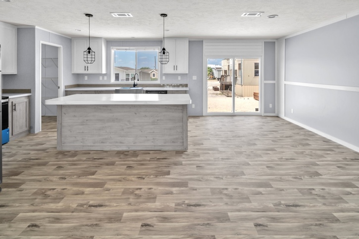 Valu Maxx Premier 32684F | 4 bedroom, 2 bathroom, 2085 sqft home | Built by Cavco - Seguin in Seguin, TX.