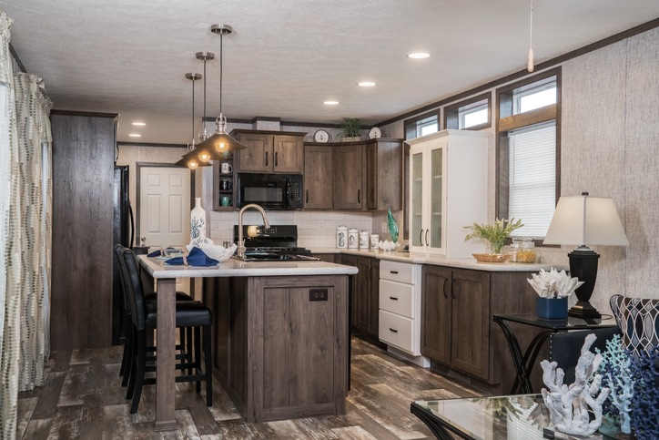 Eastland Concepts 14762A | 2 bedroom, 2 bathroom, 1013 sqft home. Built by Cavco - Shippenville in Shippenville, PA.