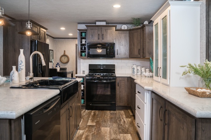 Eastland Concepts 14762A | 2 bedroom, 2 bathroom, 1013 sqft home. Built by Cavco - Shippenville in Shippenville, PA.