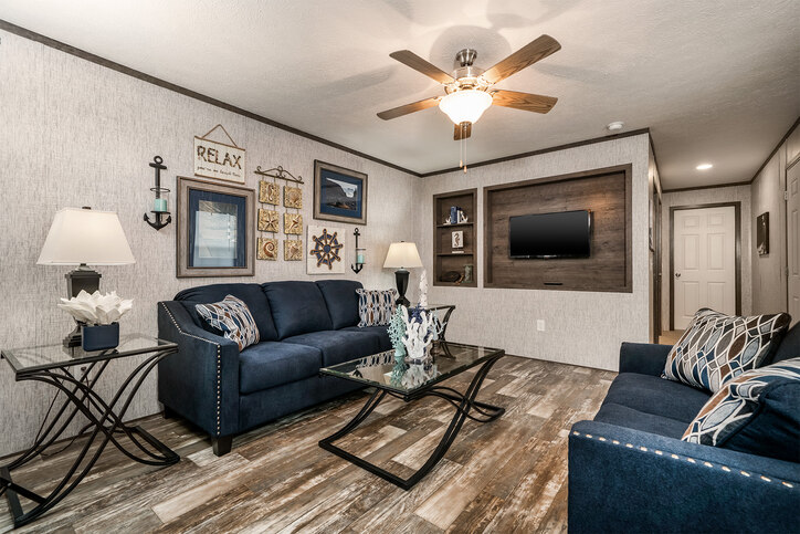 Eastland Concepts 14762A | 2 bedroom, 2 bathroom, 1013 sqft home. Built by Cavco - Shippenville in Shippenville, PA.