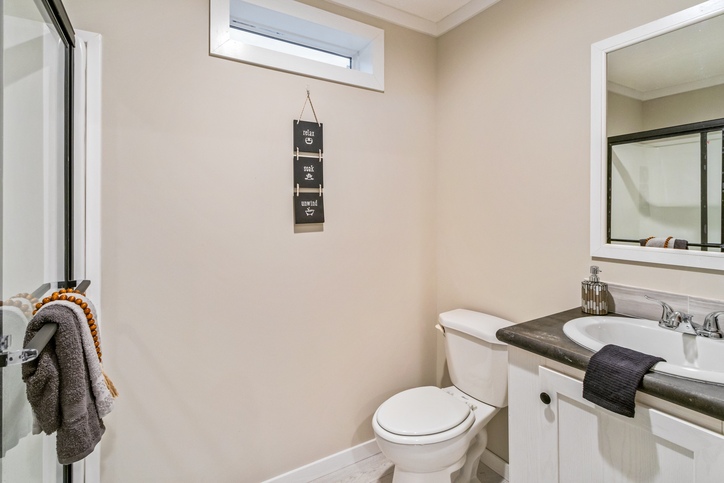 Urban 16462U | 2 bedroom, 1 bathroom, 713 sqft home | Built by Cavco - Lafayette in Lafayette, TN.