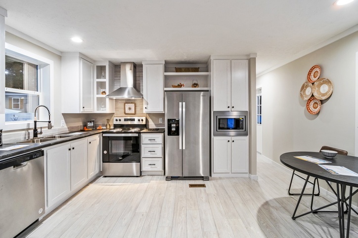 Urban 16462U | 2 bedroom, 1 bathroom, 713 sqft home | Built by Cavco - Lafayette in Lafayette, TN.