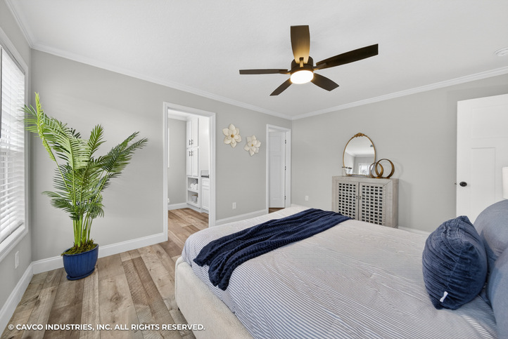 The Retreat 16642A | 2 bedroom, 1 bathroom, 992 sqft home | Built by Cavco - Moultrie in Moultrie, GA.
