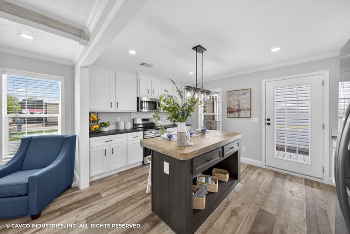 The Retreat 16642A | 2 bedroom, 1 bathroom, 992 sqft home | Built by Cavco - Moultrie in Moultrie, GA.