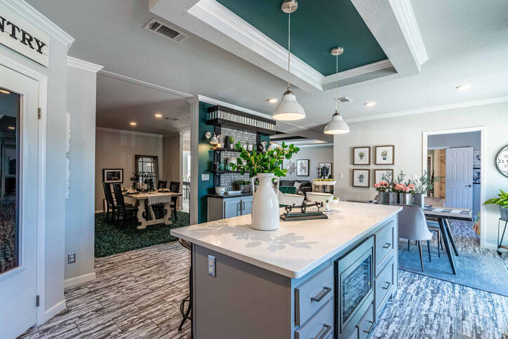 The Vintage Farmhouse II Flex FT47764A – 4 Bed / 3 Bath / 2 Living Areas – 2,674 Sq. Ft.