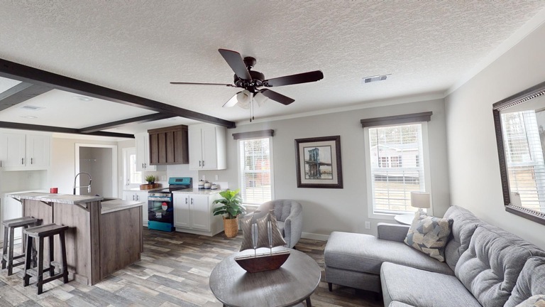 Swagger 16763A | 3 bedroom, 2 bathroom, 1178 sqft home | Built by Cavco - Moultrie in Moultrie, GA.