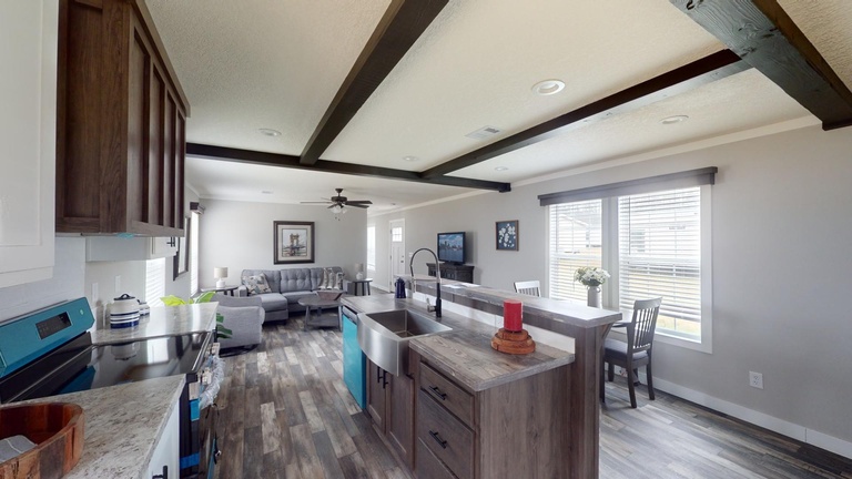 Swagger 16763A | 3 bedroom, 2 bathroom, 1178 sqft home | Built by Cavco - Moultrie in Moultrie, GA.
