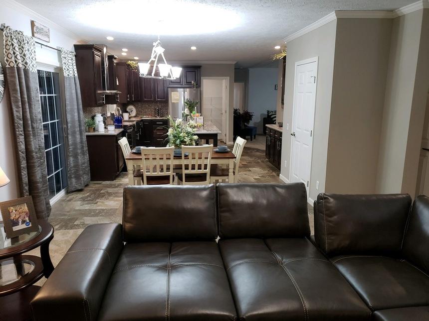 Living Room in the Fairmont Blackthorne Modular Home Model #92526.