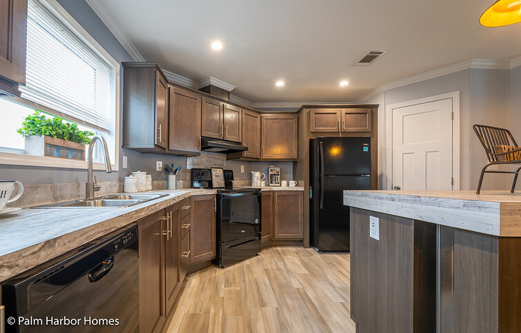 The Barbados III | 3 bedroom, 2 bathroom, 1920 sqft home. Built by Cavco - Plant City in Plant City, FL.
