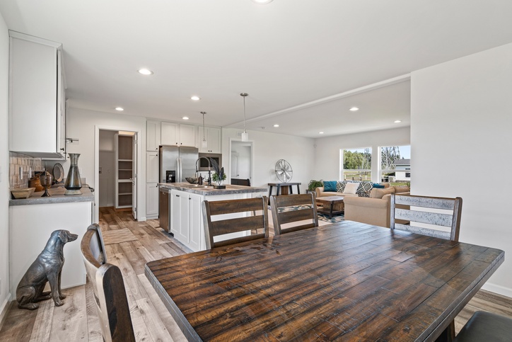 Pure 28604M | 4 bedroom, 2 bathroom, 1599 sqft home. Built by Cavco - Woodburn in Woodburn, OR.