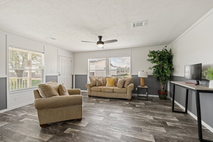 3 bedroom, 2 bathroom, 1488 sqft home. Built by Cavco - Seguin in Seguin, TX.
