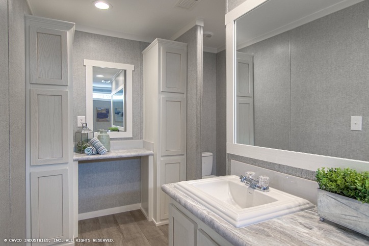 Redwood 32764R | 4 bedroom, 2 bathroom, 2280 sqft home. Built by Cavco - Lancaster in Lancaster, TX.