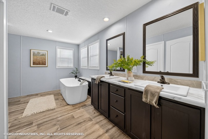 Vantage 32563N | 3 bedroom, 2 bathroom, 1680 sqft home | Built by Cavco - Douglas in Douglas, GA.