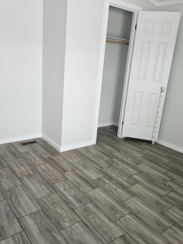 "EXTRA-WIDE" Solitaire Singlewide 18' 18803A Donna TX