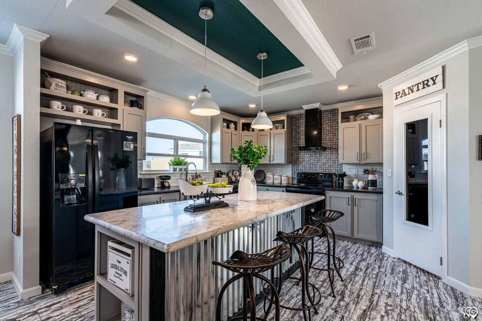 Solitaire Homes