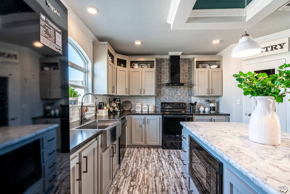 Solitaire Homes