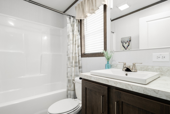 Eastland Concepts 16763D | 3 bedroom, 2 bathroom, 1140 sqft home. Built by Cavco - Shippenville in Shippenville, PA.