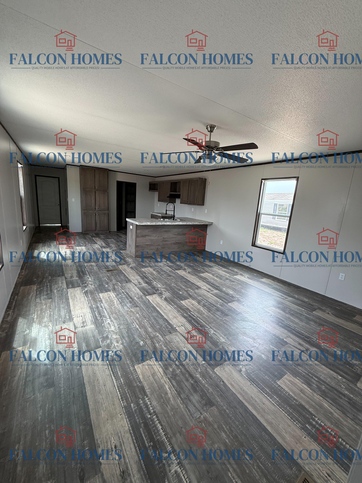 Jessup #65 Living Room