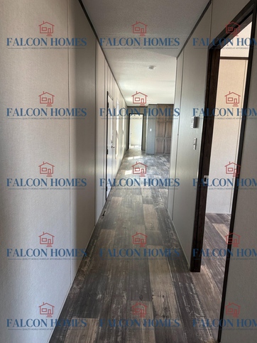 Jessup #65 Hallway