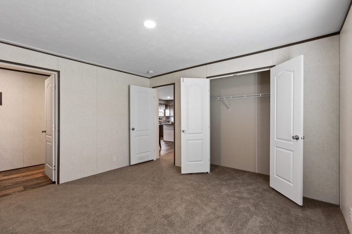 Express 28443W | 3 bedroom, 2 bathroom, 1173 sqft home | Built by Cavco - Lafayette in Lafayette, TN.