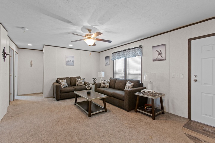 Express 28443W | 3 bedroom, 2 bathroom, 1173 sqft home | Built by Cavco - Lafayette in Lafayette, TN.
