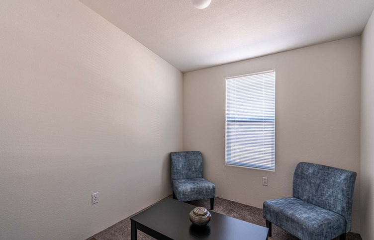 Canyon Lake 24443D | 3 bedroom, 2 bathroom, 1026 sqft home | Built by Cavco - Riverside in Riverside, CA.