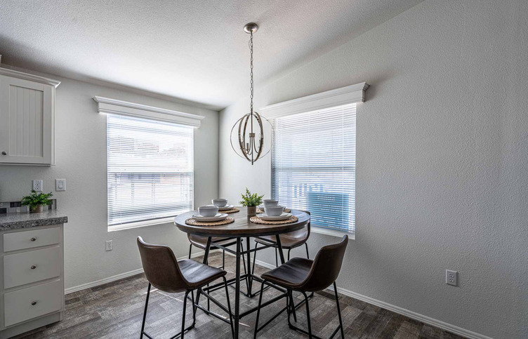 Canyon Lake 24443D | 3 bedroom, 2 bathroom, 1026 sqft home | Built by Cavco - Riverside in Riverside, CA.