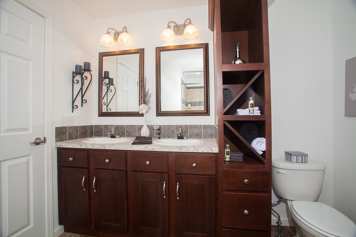 Classic 28523AM | 3 bedroom, 2 bathroom, 1585 sqft home. Built by Cavco - Manorwood in Emlenton, PA.