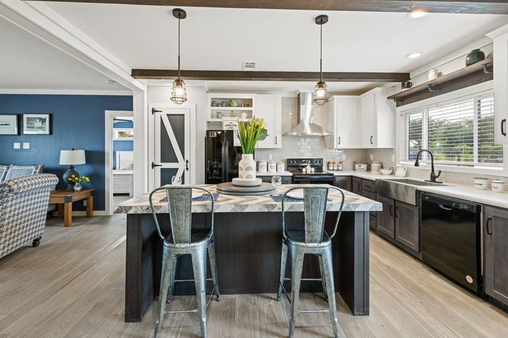 The Horizon | 4 bedroom, 2 bathroom, 2040 sqft home. Built by Cavco - Fort Worth in Fort Worth, TX.