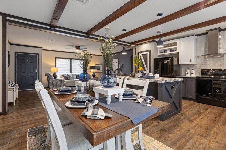 The Horizon 56 2 15 KH30563Z Manufactured Home From Palm Harbor Homes 