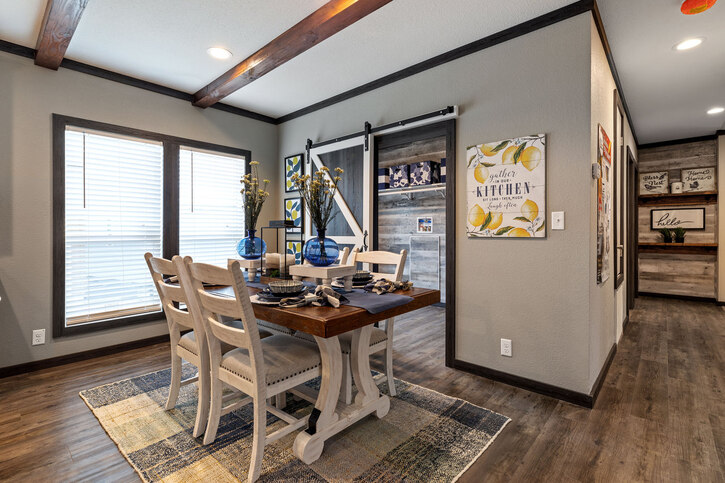 The Horizon 56 2 15 KH30563Z Manufactured Home From Palm Harbor Homes 