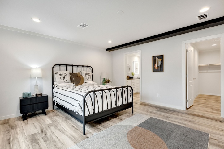 Hope R76E Diamond Series Manufactured Home Oklahoma City, OK
Primary Bedroom