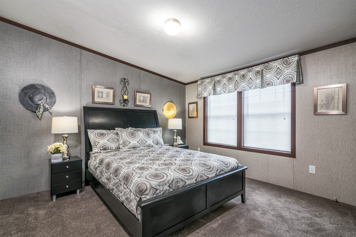 Eastland Concepts 28443A | 3 bedroom, 2 bathroom, 1173 sqft home. Built by Cavco - Shippenville in Shippenville, PA.