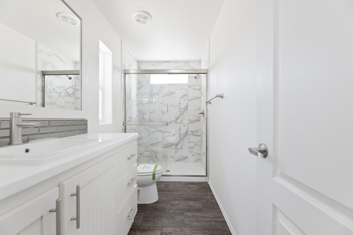 Edge 24483A | 3 bedroom, 2 bathroom, 1120 sqft home | Built by Cavco - Goodyear in Goodyear, AZ.
