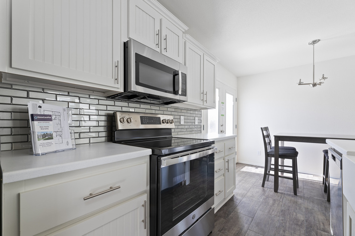 Edge 24483A | 3 bedroom, 2 bathroom, 1120 sqft home | Built by Cavco - Goodyear in Goodyear, AZ.