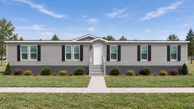 Generation 28724I | 4 bedroom, 2 bathroom, 1920 sqft home. Built by Cavco - Lafayette in Lafayette, TN.