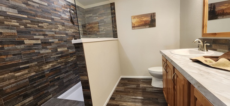 Creekside 28441A Fortuna CA